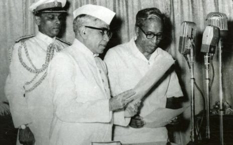 EMS Namboodiripad taking oath as the First Chief minister of Kerala. (Photo courtesy: Frontline)